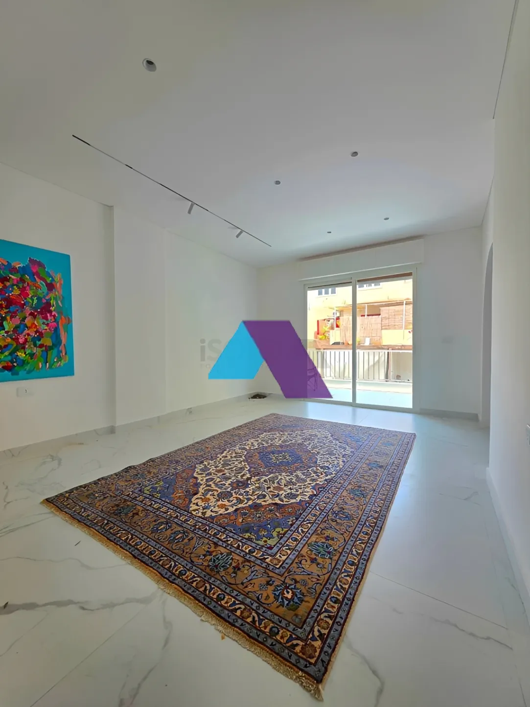 Apartment for sale in Achrafieh, Beirut, Lebanon - 3 bed, 3 bath