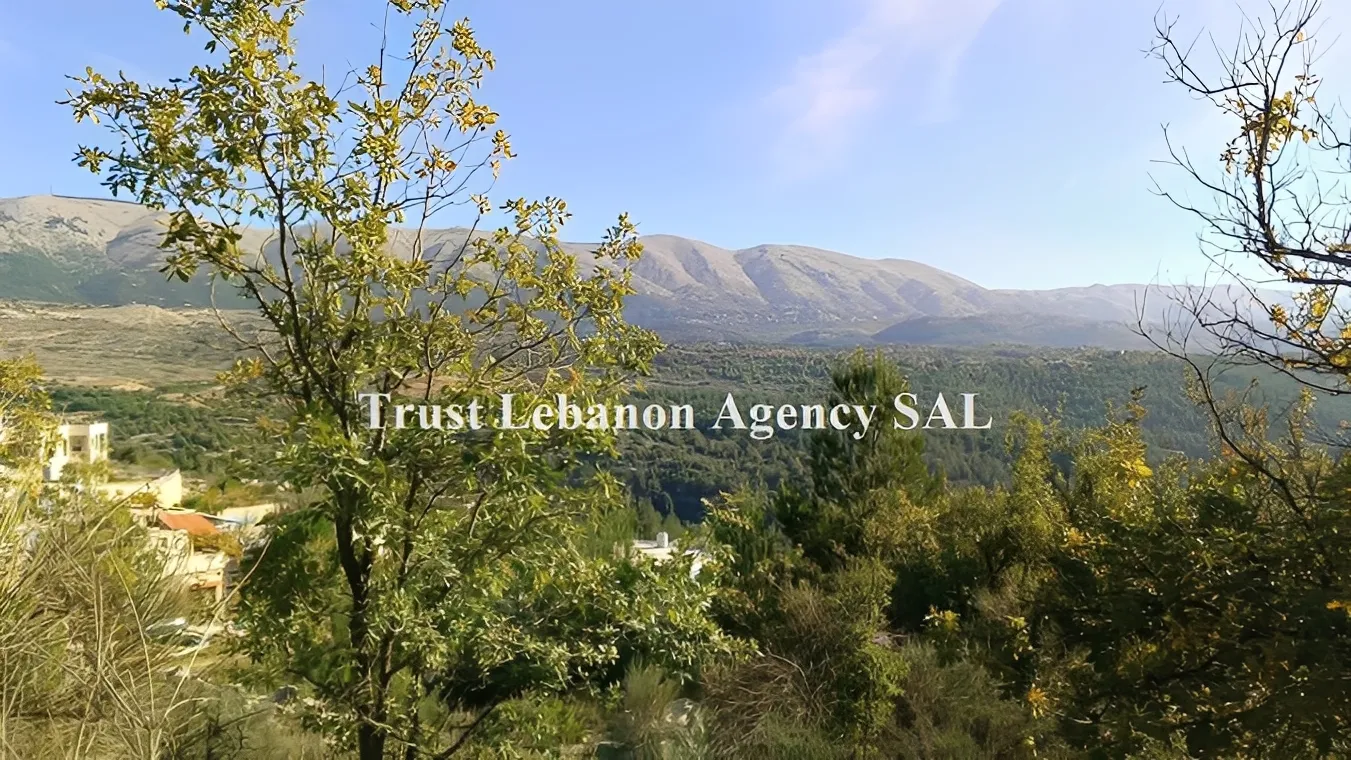 Land for Sale in Chouf Batloun Lebanon