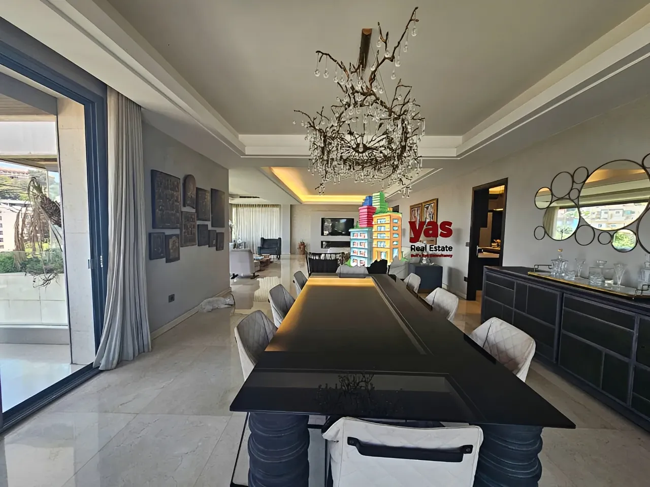Apartment for Sale in Yarzeh - 4 bed, 5 bath