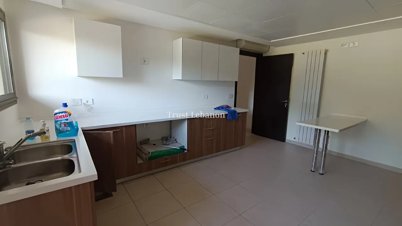 Apartment for rent in Fatqa, Lebanon - 3 bed, 4 bath