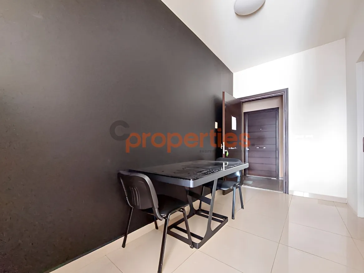 Office for Rent in Zalqa
