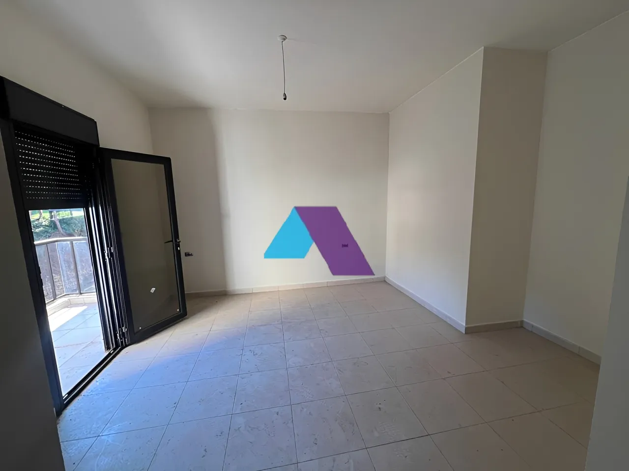 Apartment for Sale in Safra