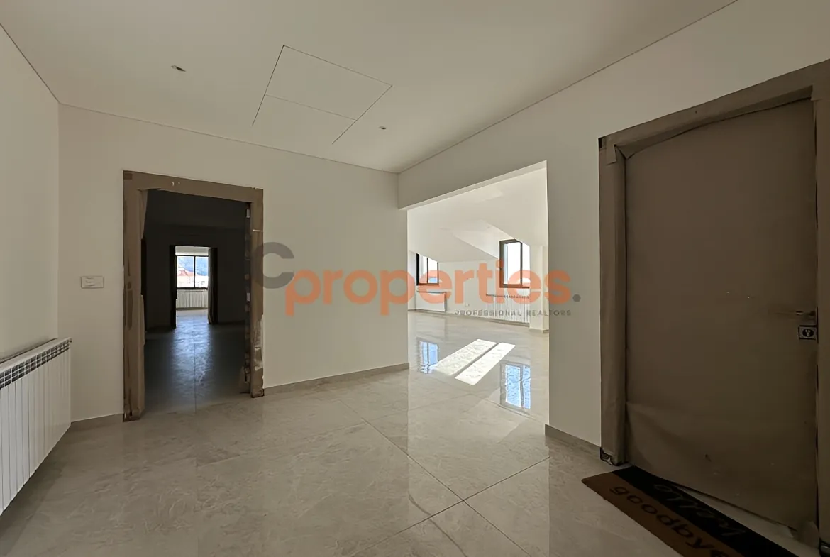 Apartment for Sale in Yarzeh