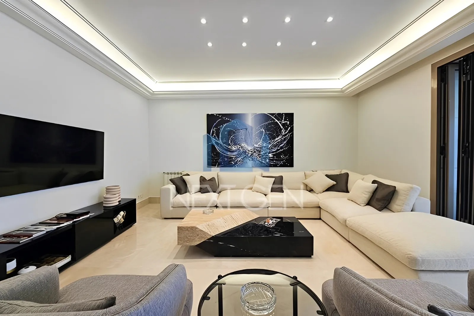 Apartment for Sale in Ras Beirut - 4 bed, 6 bath