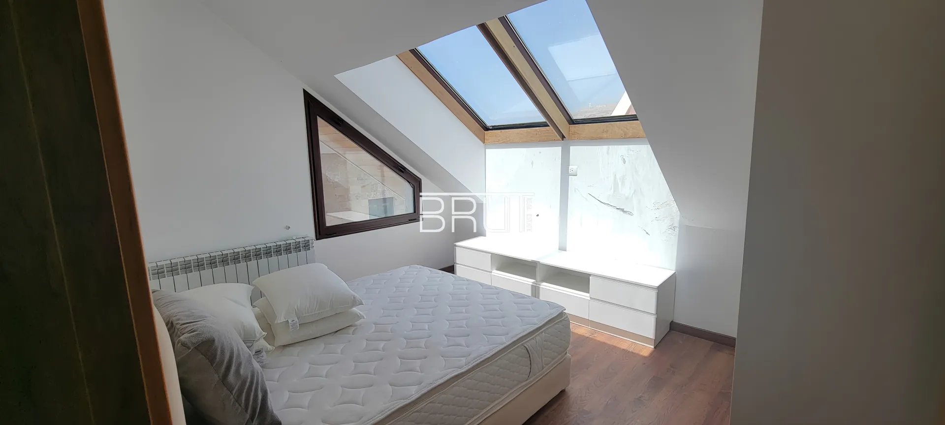 Apartment for Sale in Faqra