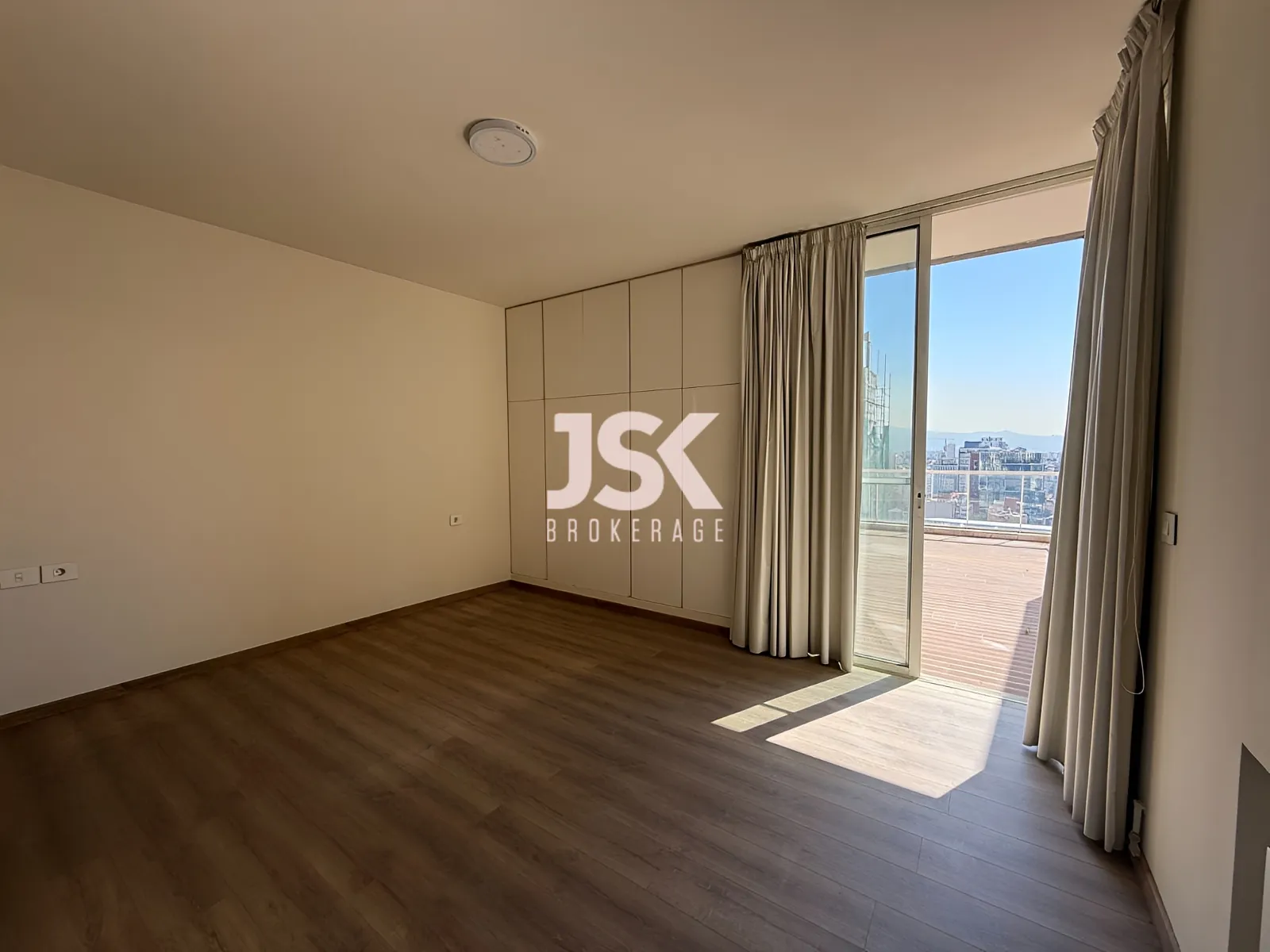 Hotel for Sale in Achrafieh