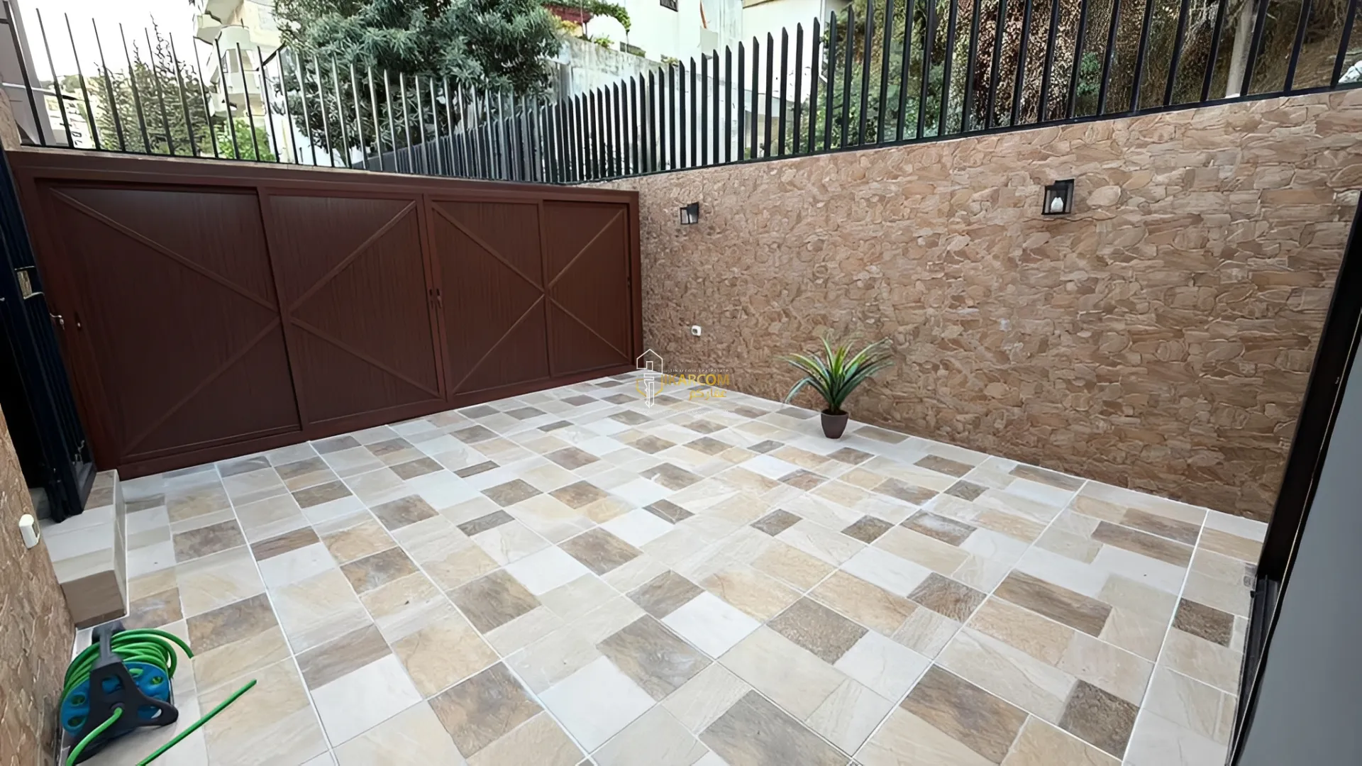 Apartment for Sale in Blat