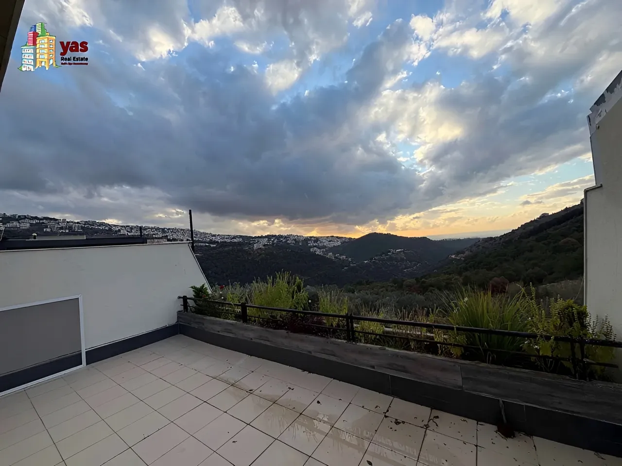 Chalet for Sale in Jeita