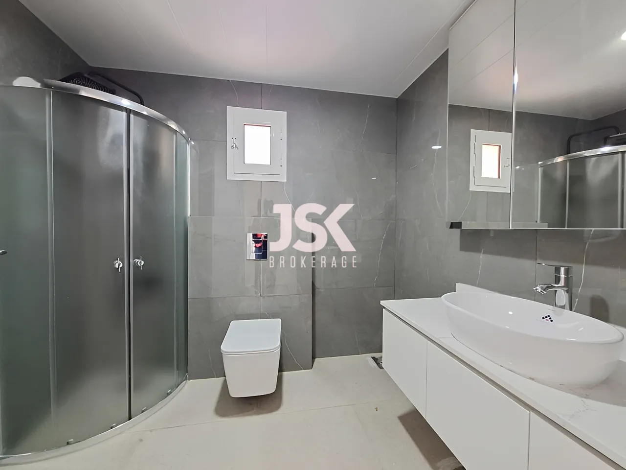 Apartment for Rent in Kaslik