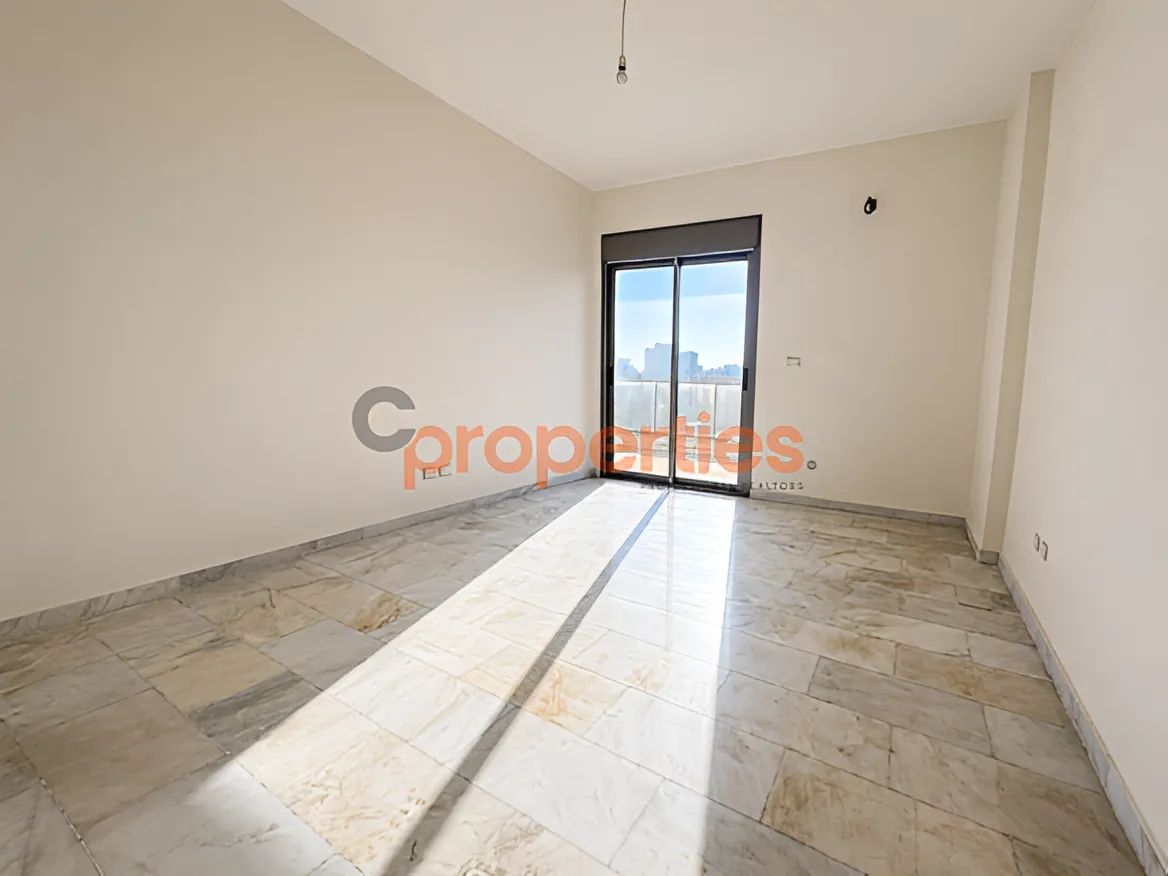 Apartment for Sale in Hamra