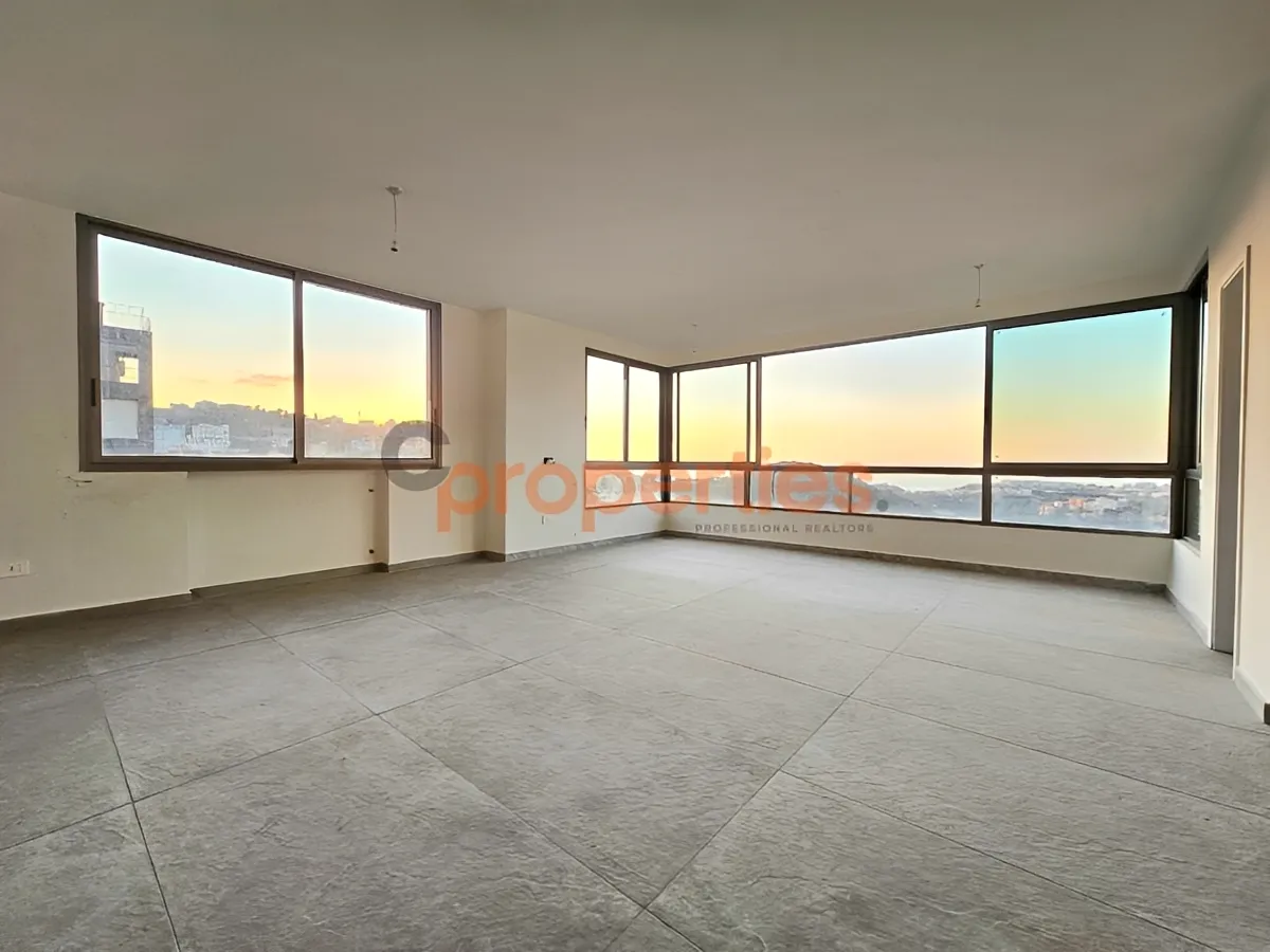 Apartment for Sale in Zikrit - 3 bed, 3 bath
