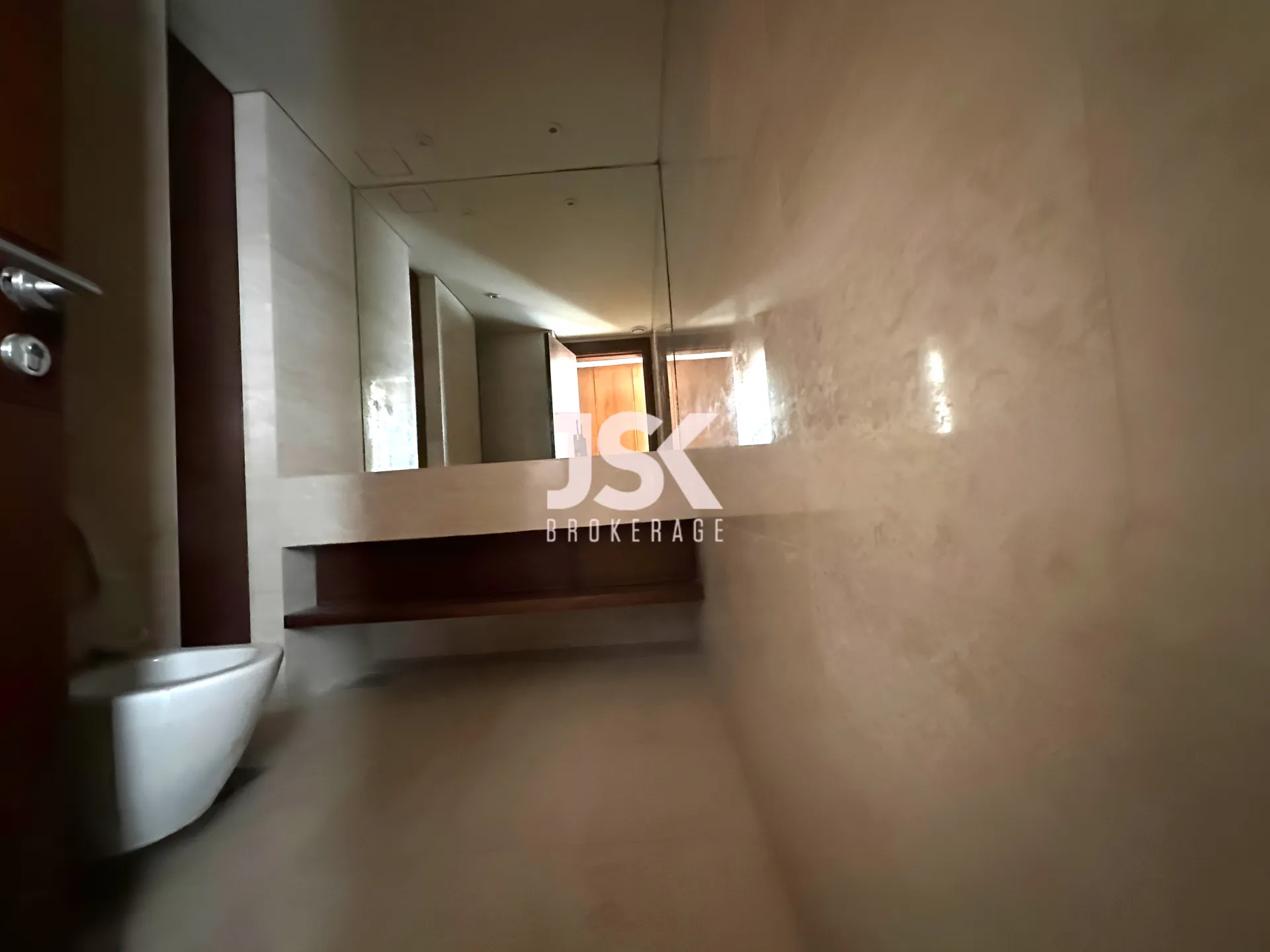 Apartment for Sale in Raoucheh