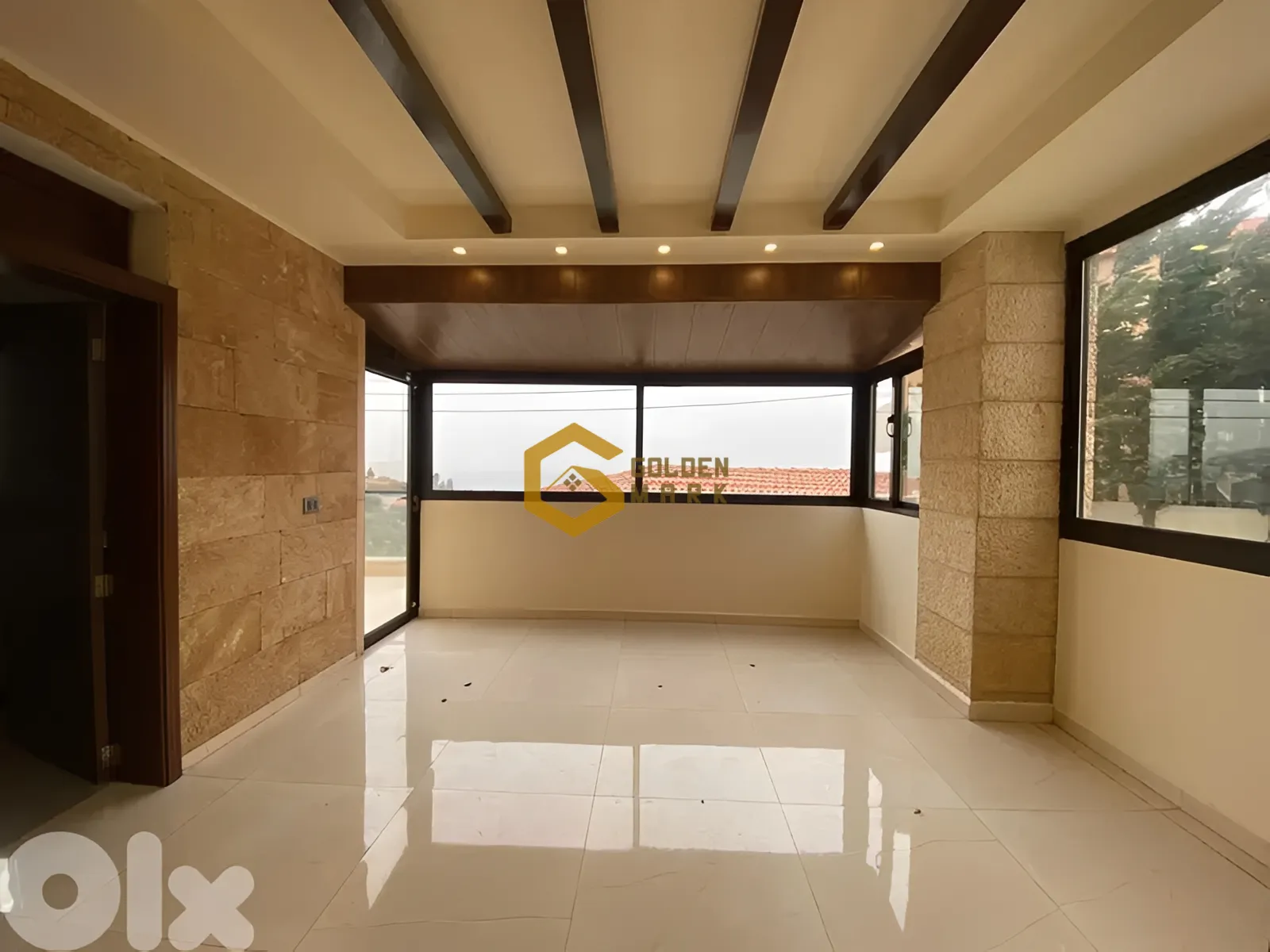 Apartment for Sale in Blat - 3 bed, 3 bath
