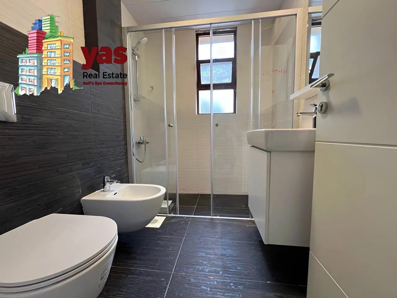 Apartment for Rent in Ballouneh