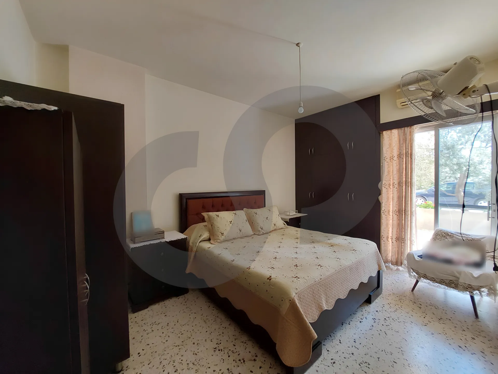 Building for Sale in Aamchit