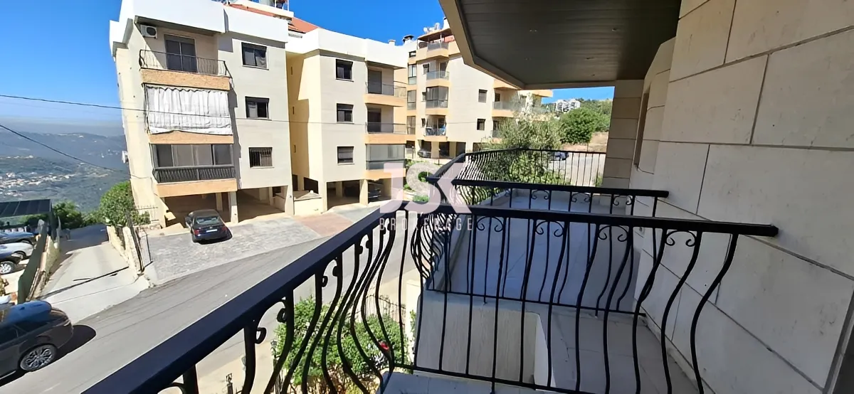 Apartment for Sale in Daoura, Lebanon