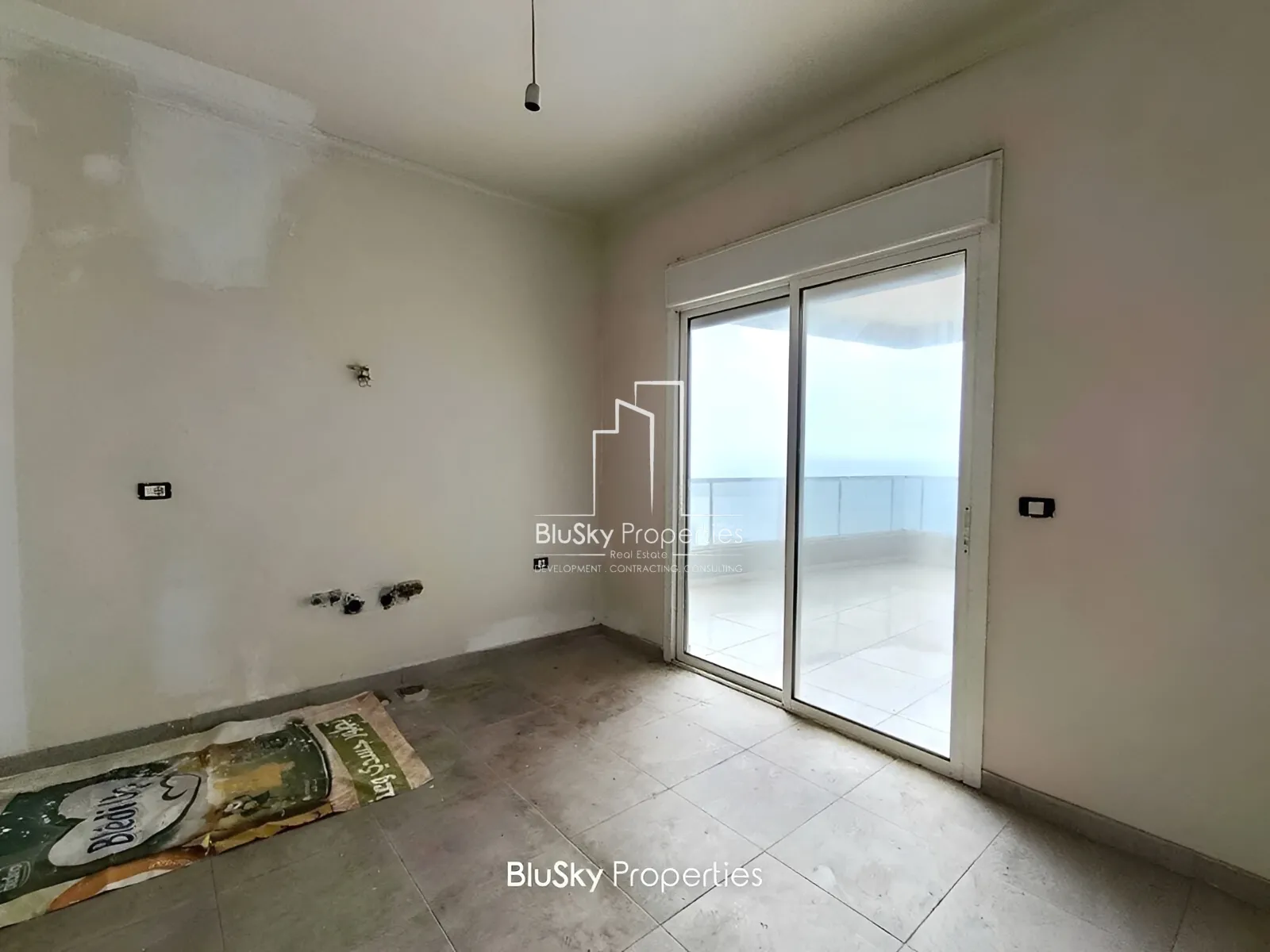 Duplex for Sale in Halat - 3 bed, 4 bath