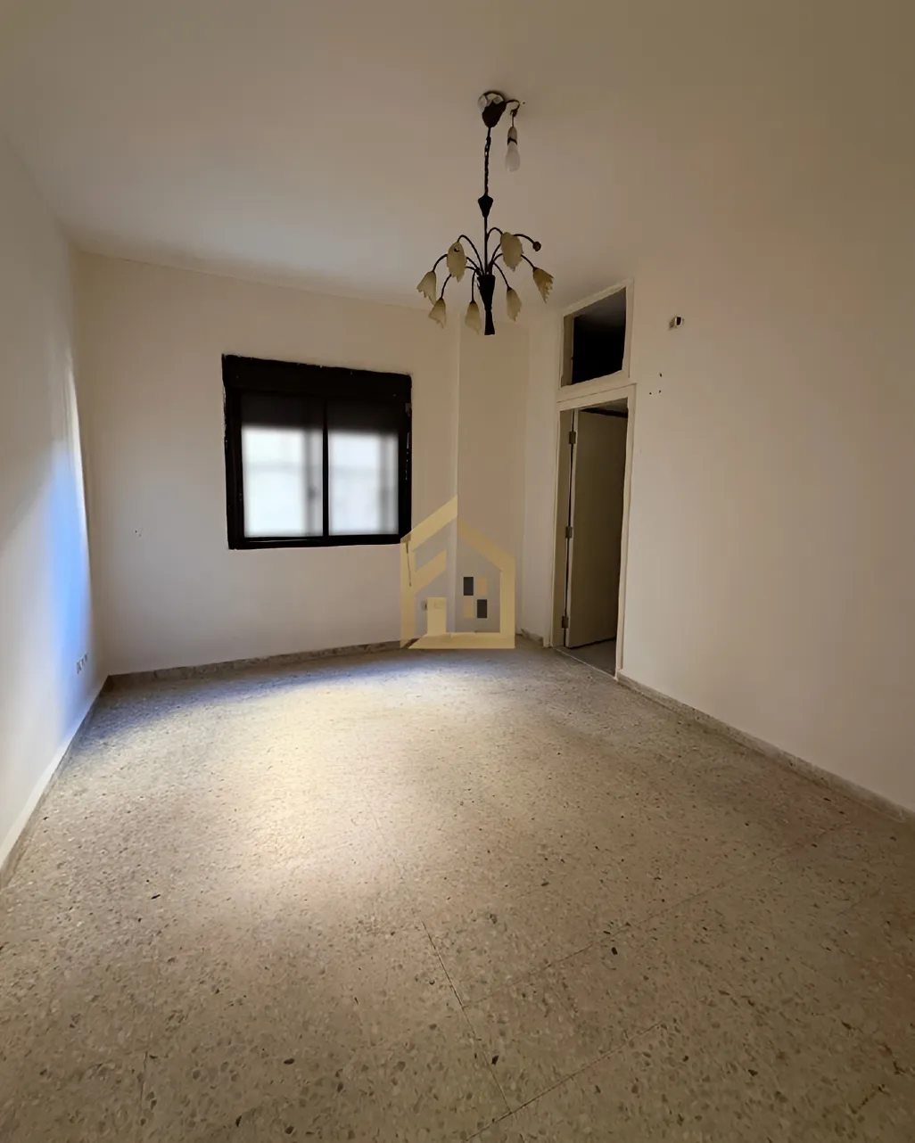 Apartment for sale in Antelias, Lebanon - 4 bed, 3 bath