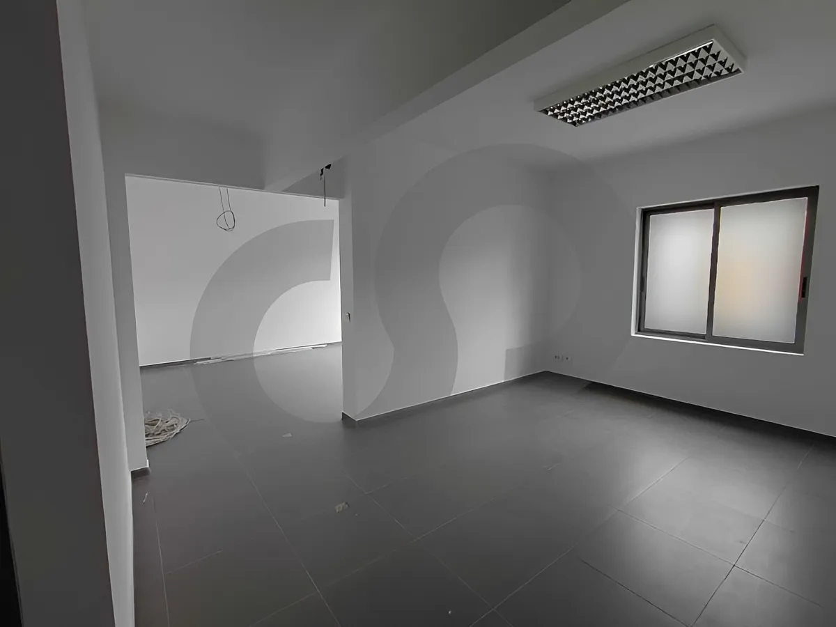 Office for rent in Dekwaneh