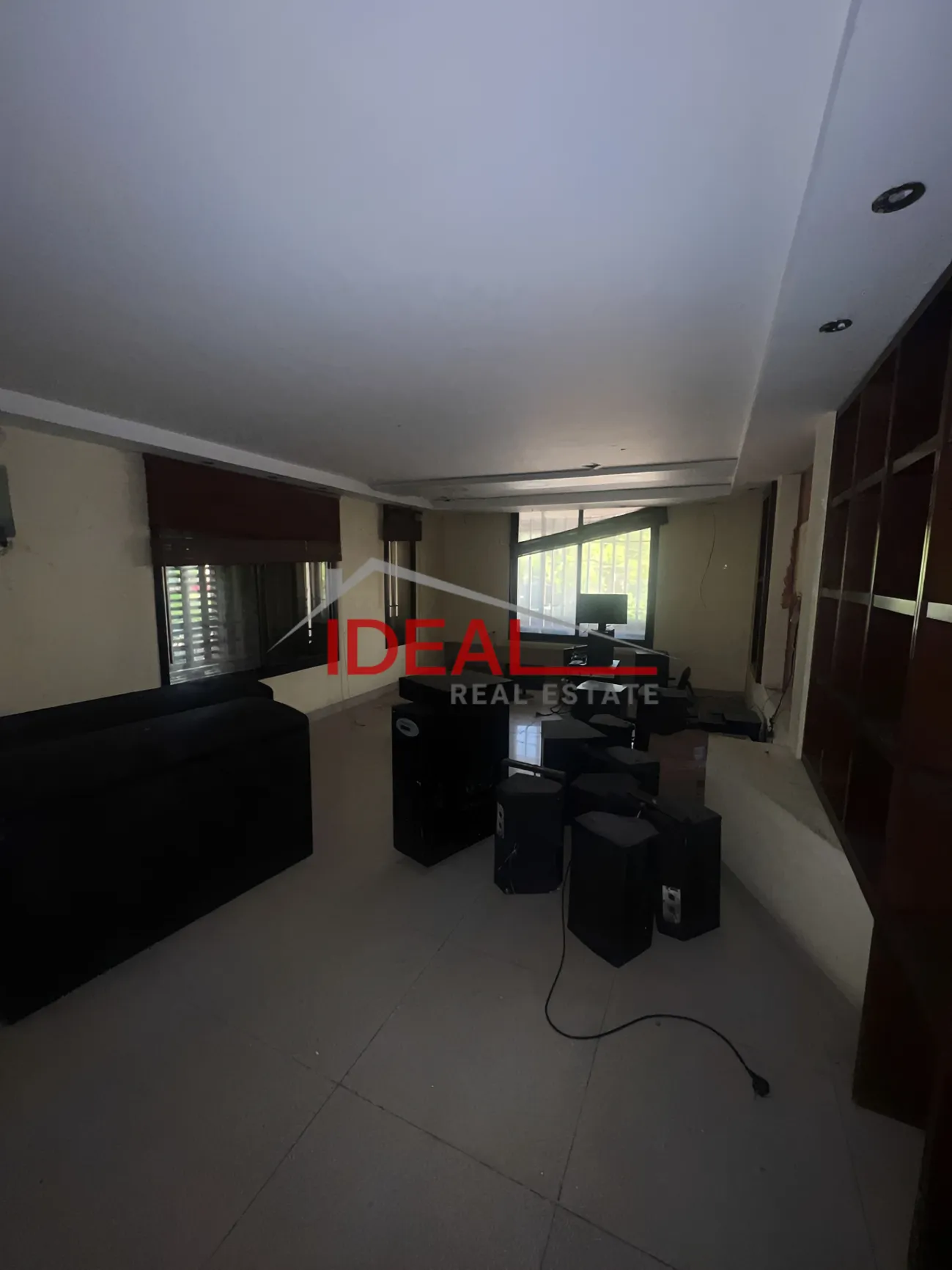 Shop for sale in Jounieh