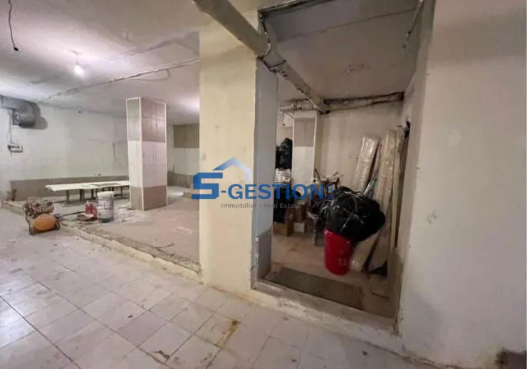 Warehouse for rent in Achrafieh