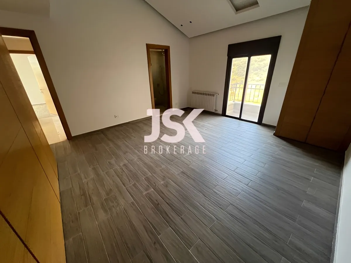 Villa for Sale in Souq El Gharb, Lebanon - 5 bed, 6 bath