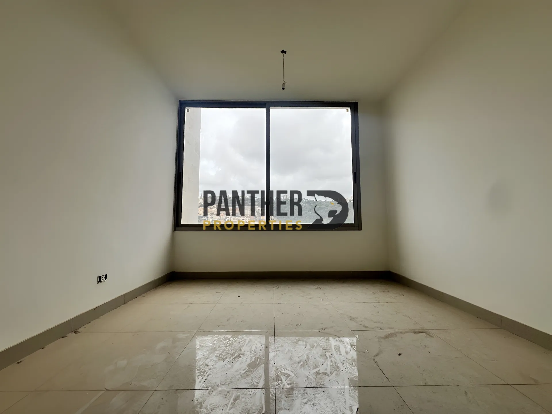 Residential in Mansourieh, lebanon - 2 bed, 2.0 bath