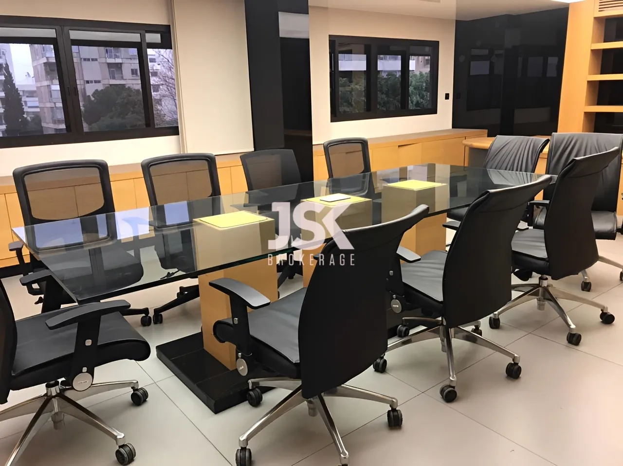 Office for Rent in Horch Tabet