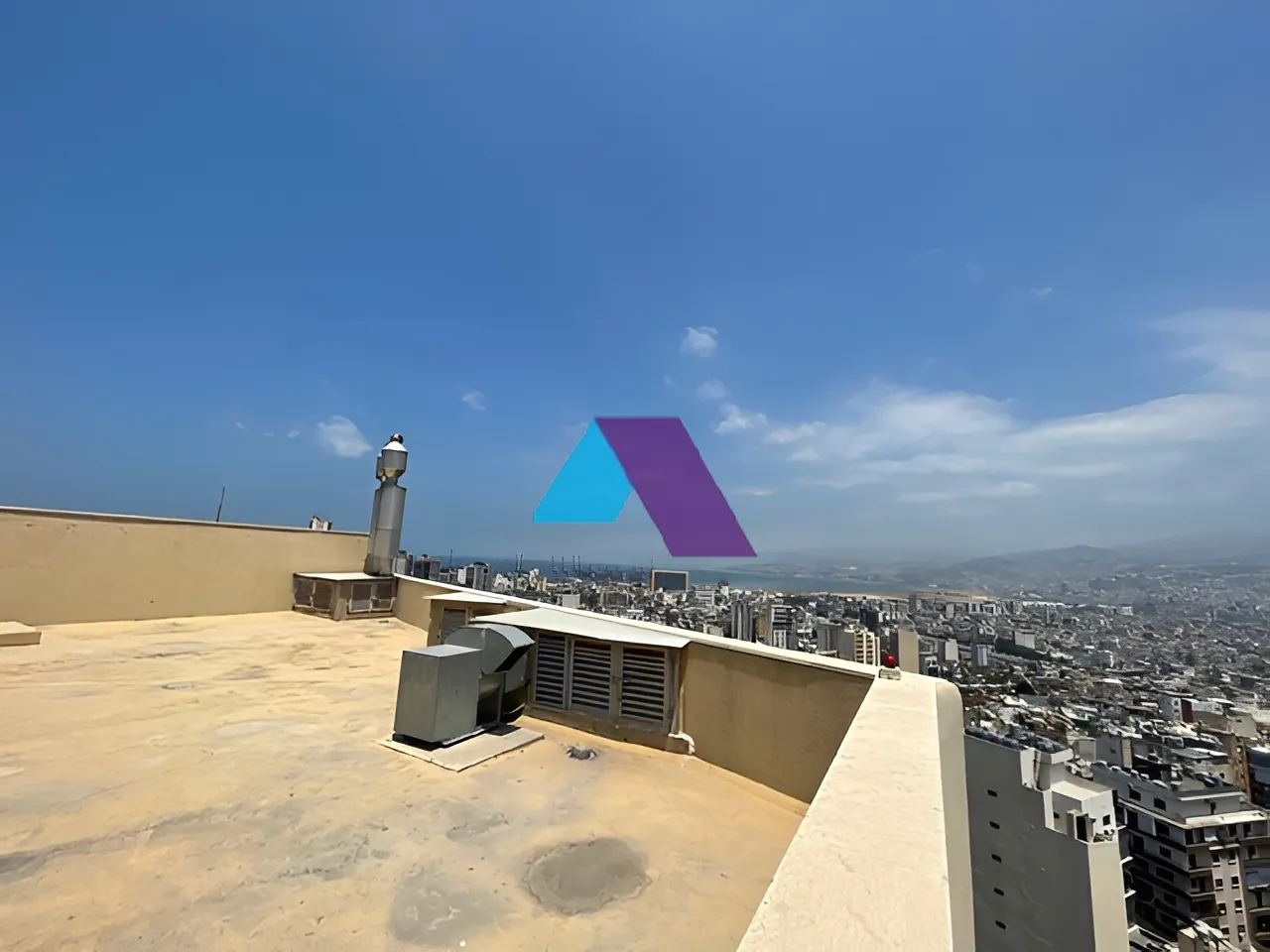 Apartment for Sale in Achrafieh - 3 bed, 5 bath