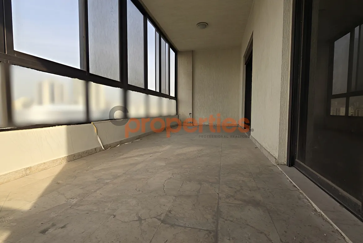 Apartment for Sale in Forn El Chebbak