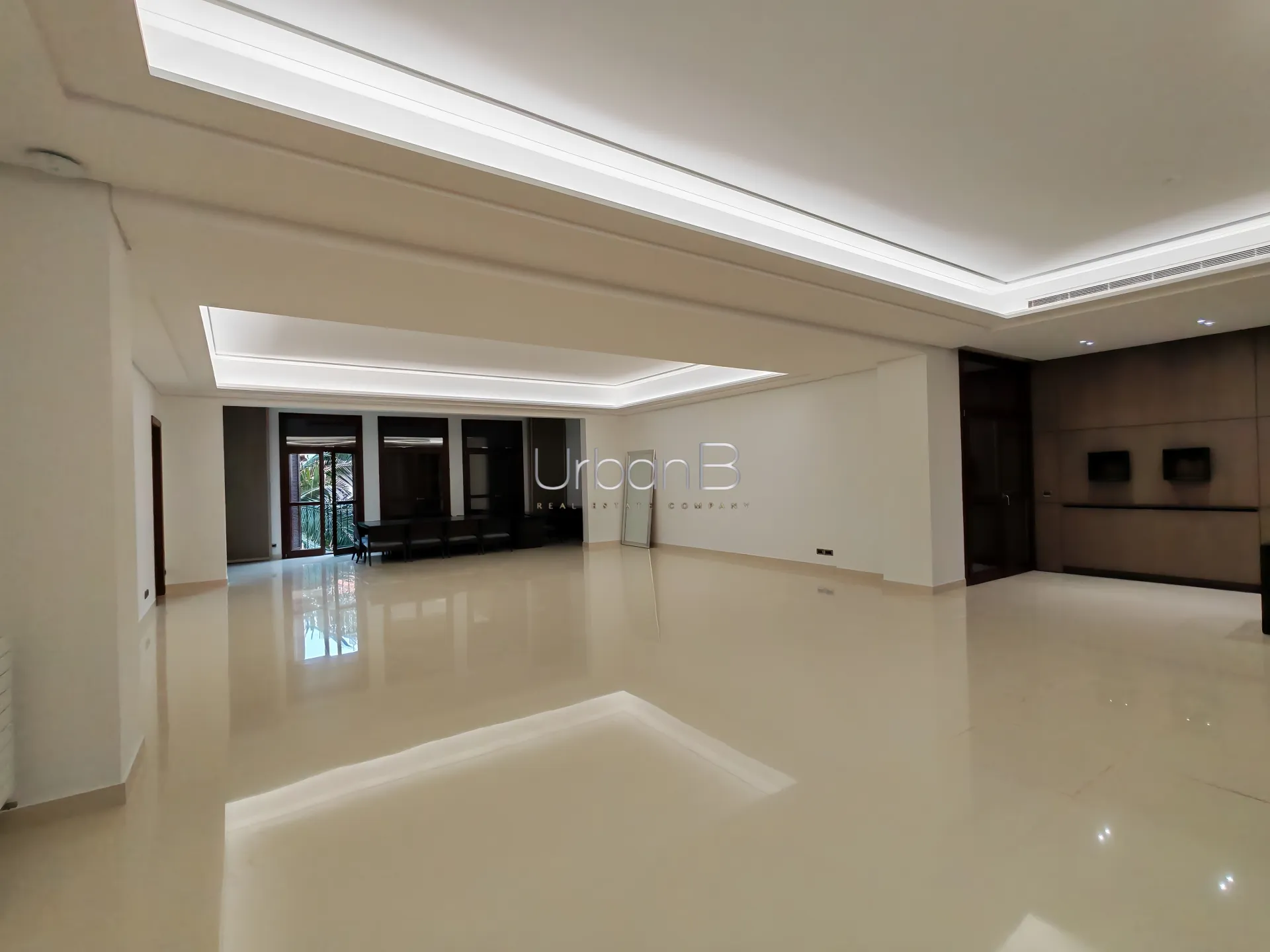Apartment in Downtown, beirut - 3 bed, 4.5 bath