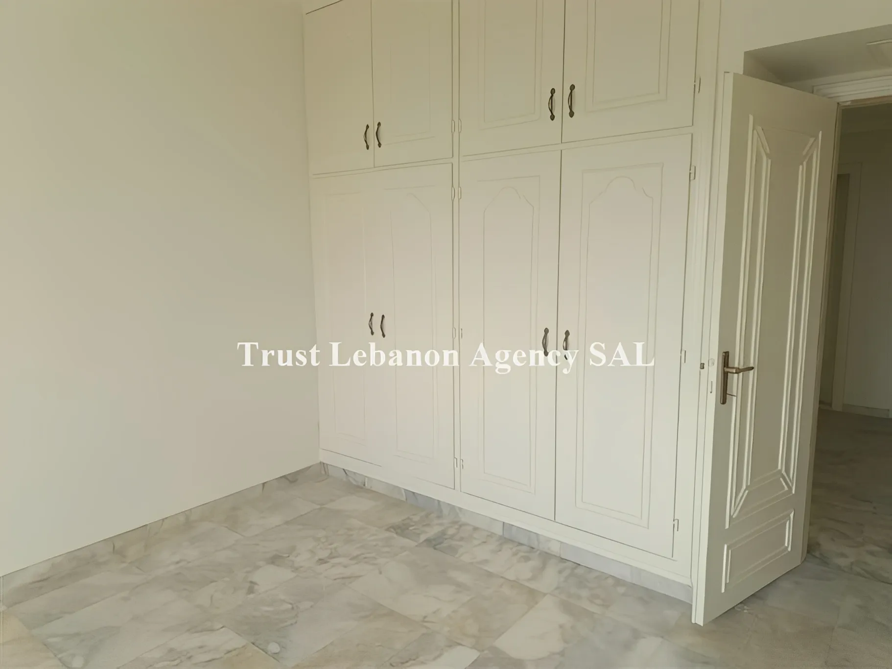 Apartment for Sale in Koraytem Beirut Lebanon - 2 bed, 3 bath