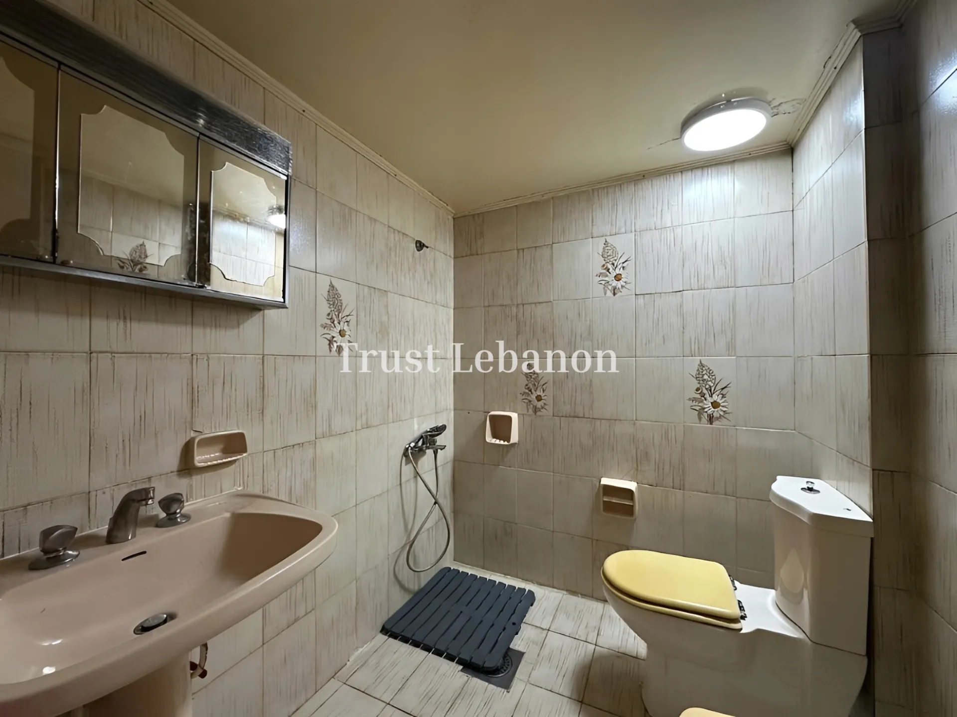 Apartment for rent in New Rawda, Beirut, Lebanon