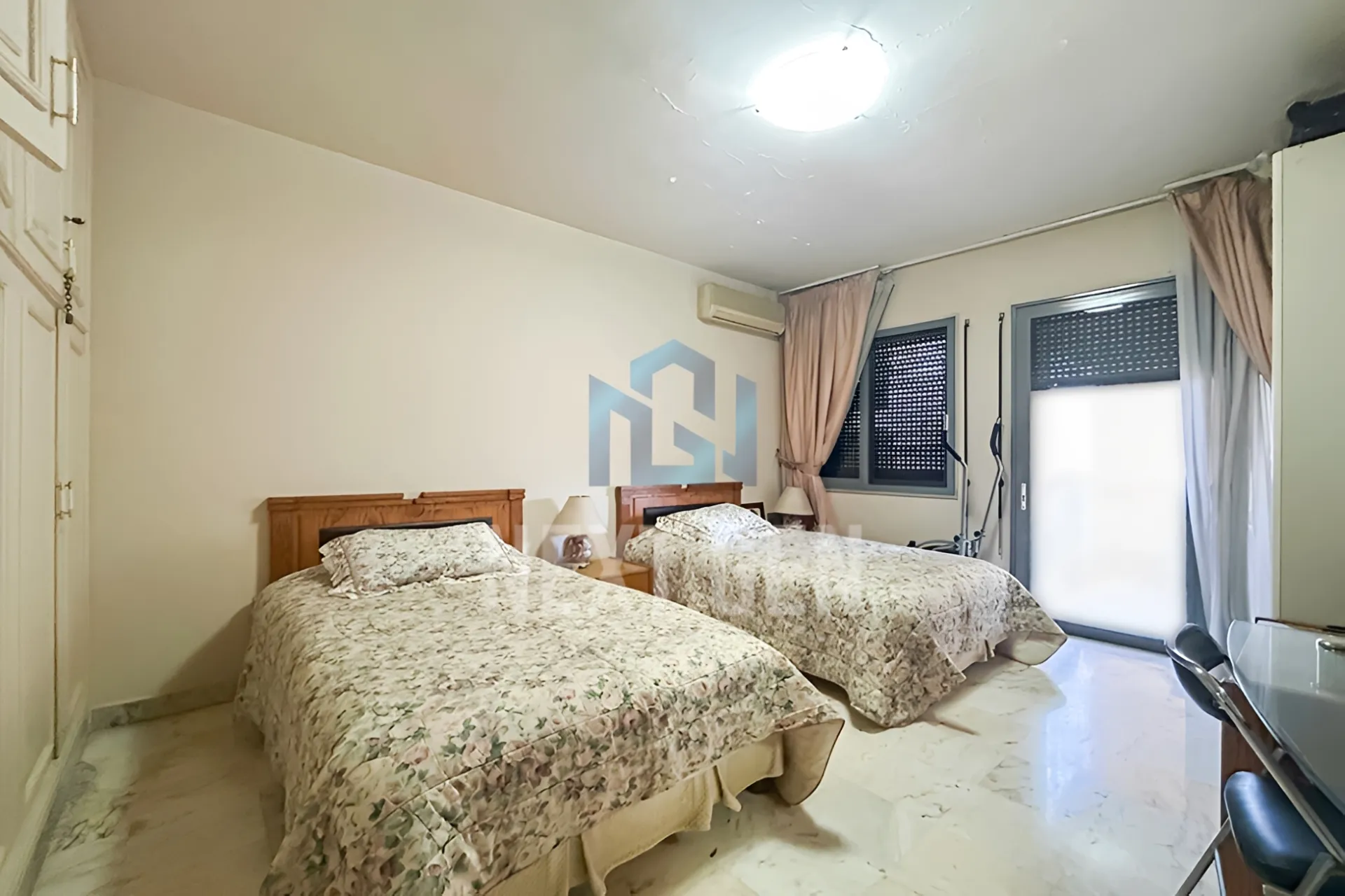 Apartment for sale in Tallet Khayat, Beirut, Lebanon