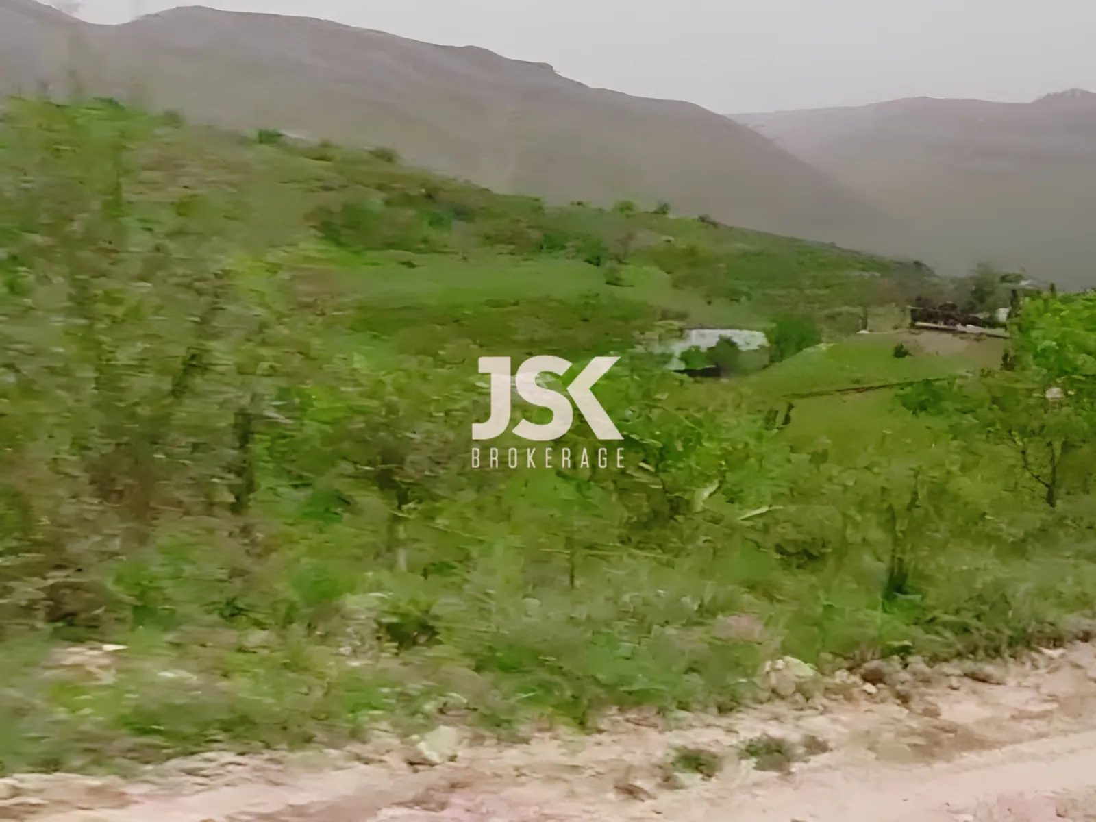 Land for Sale in Laqlouq