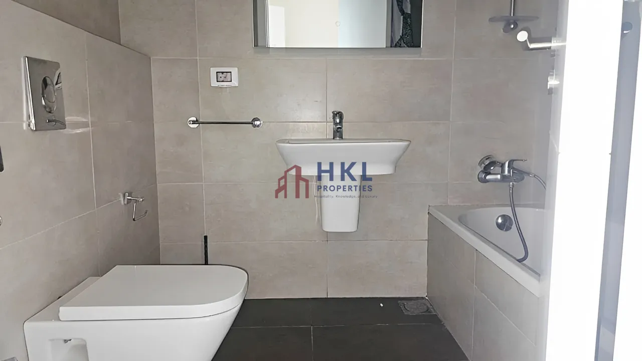 Apartment for rent in Achrafieh, Beirut, Lebanon - 3 bed, 3 bath