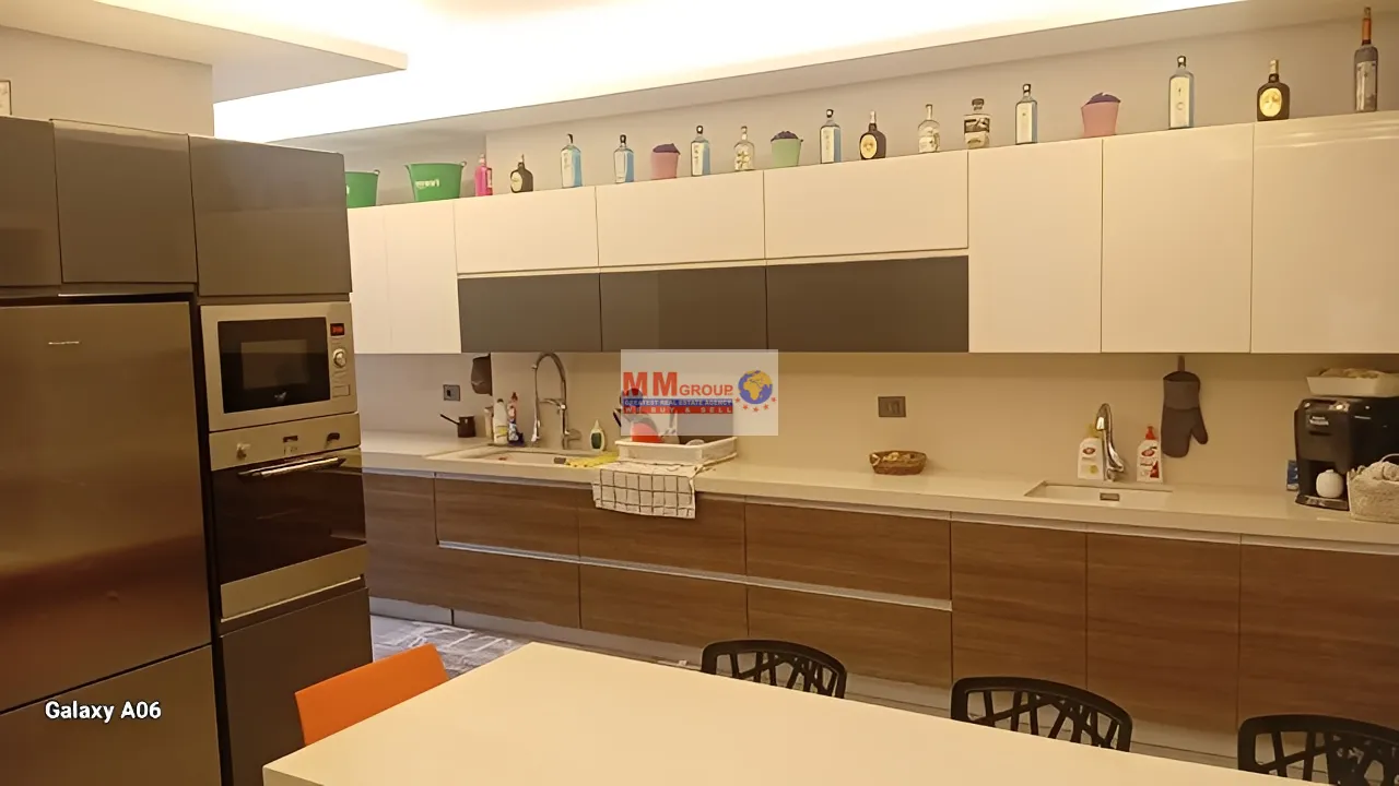 Apartment for Sale in Beit Merry - 4 bed, 5 bath