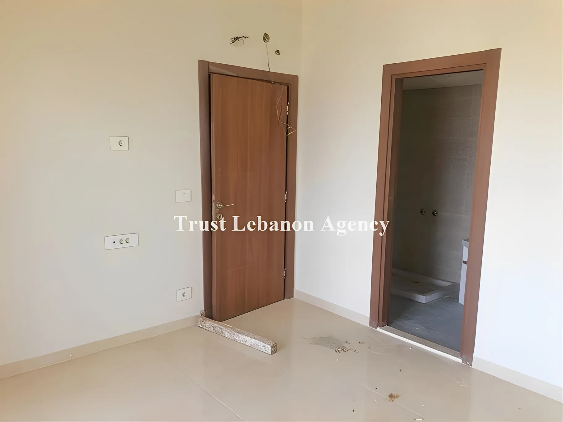 Apartment for Sale in Achrafieh Sioufi - 3 bed, 5 bath