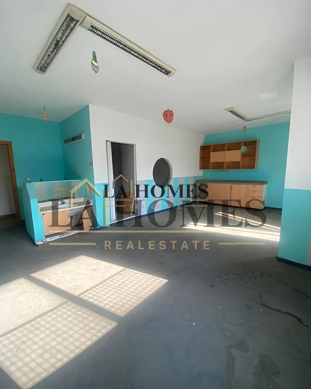 Office for rent in Zouk Mosbeh