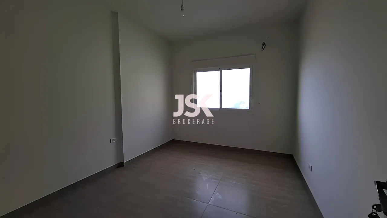 Apartment for Sale in Halat