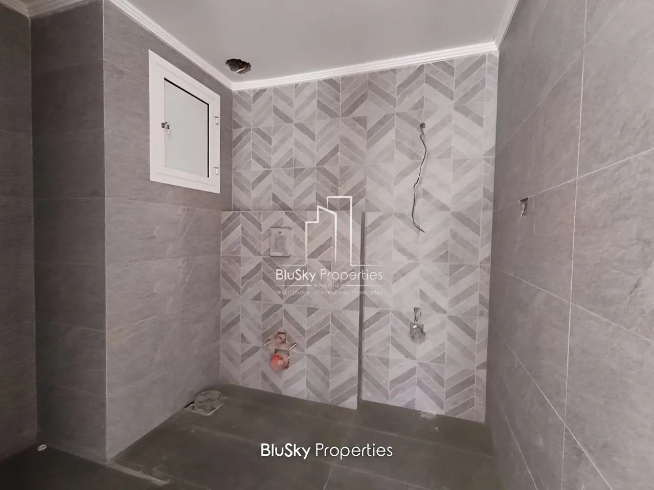 Duplex for Sale in Haret Sakher