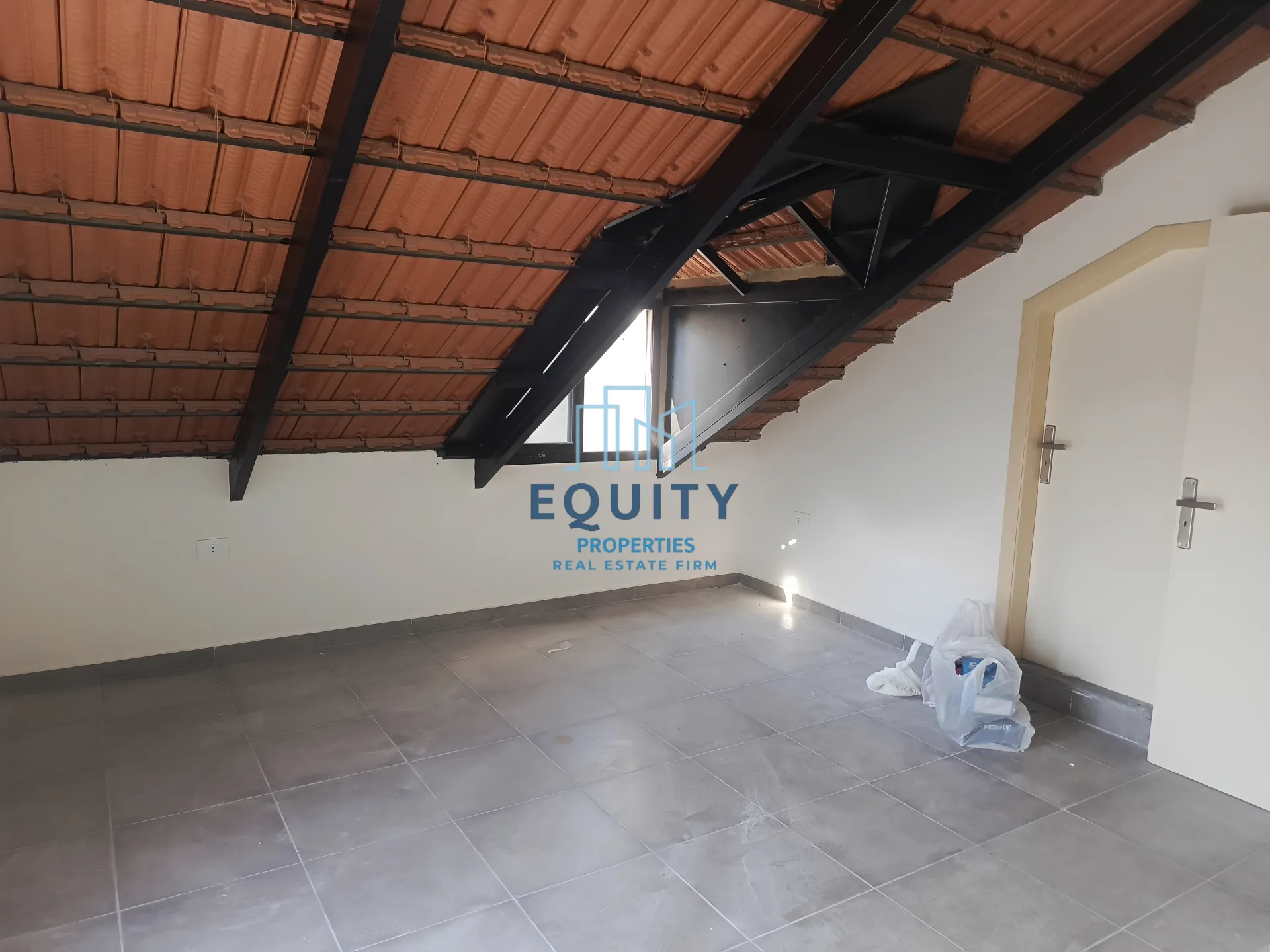 Apartment for Rent in Chekka