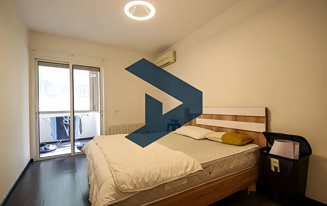 Apartment for rent in Ain Al Mraiseh, Beirut, Lebanon