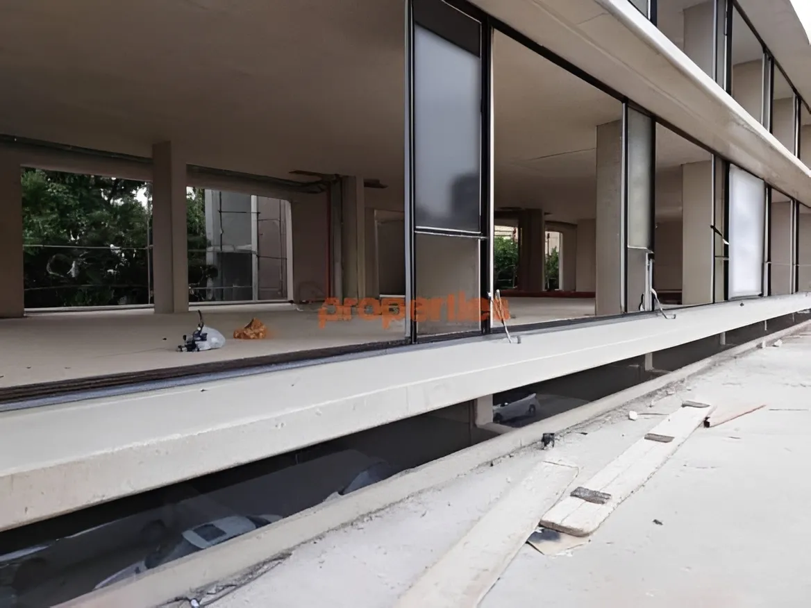 Showroom for Rent in Jal El Dib
