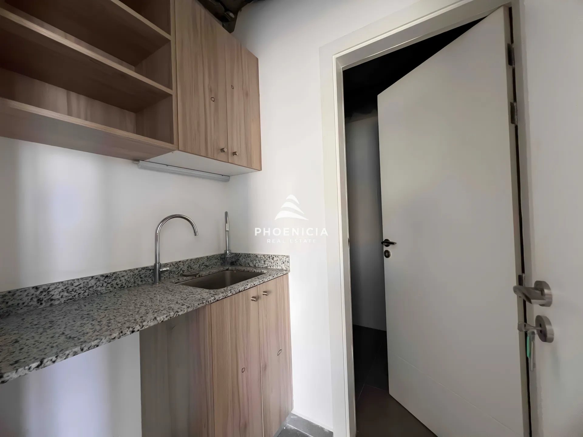 Office for Sale in Byblos