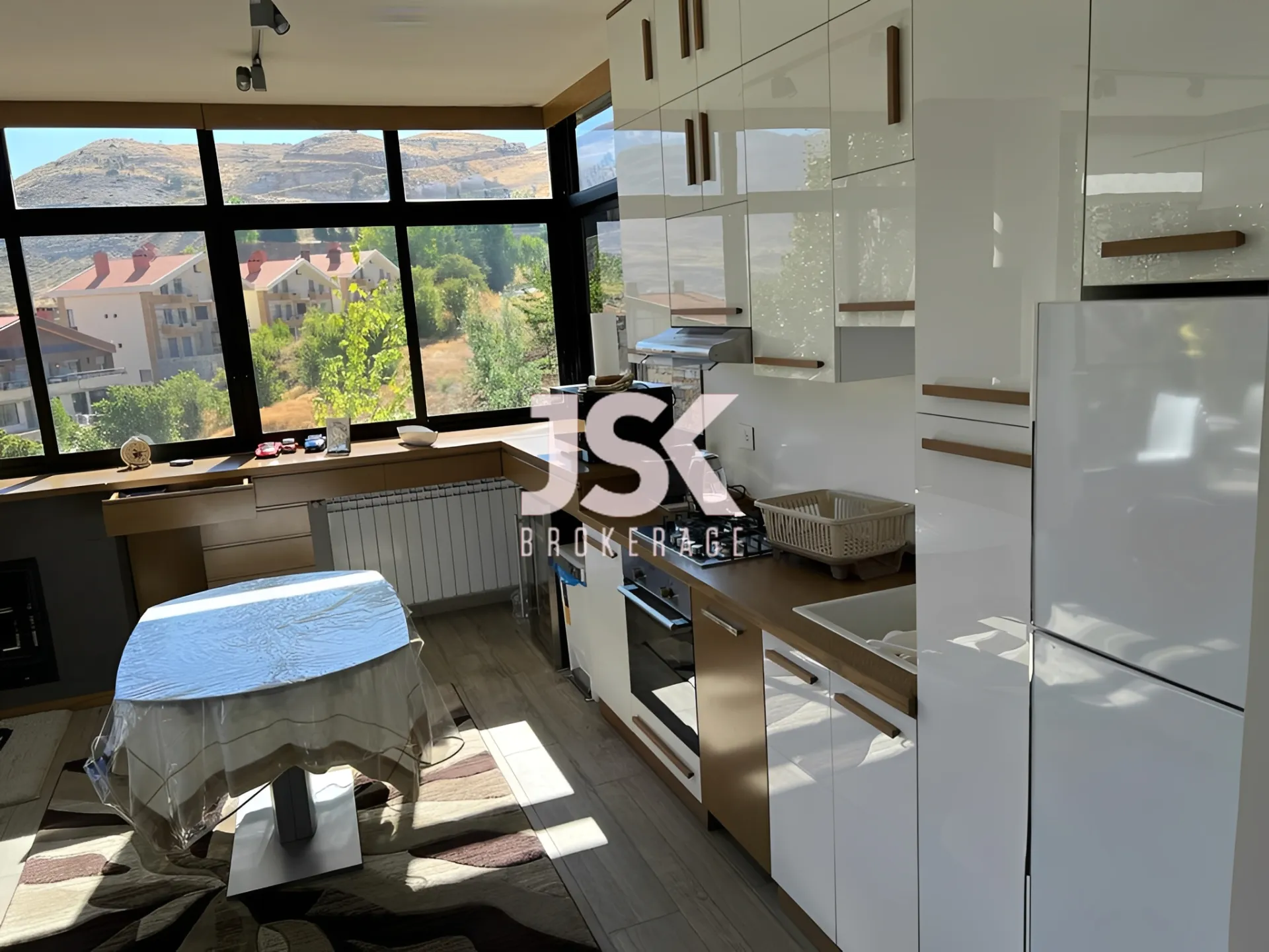 Chalet for Sale in Zaarour - 2 bed, 2 bath