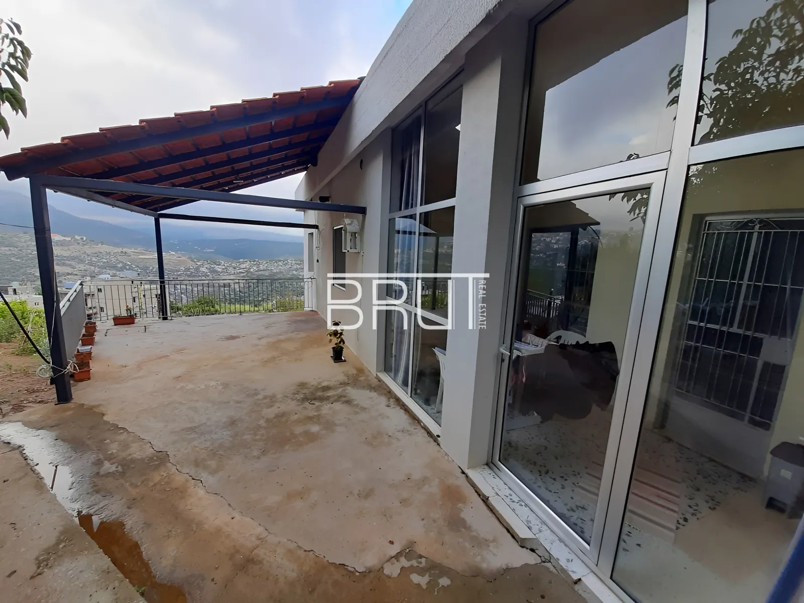 Land for Sale in Kfardebian