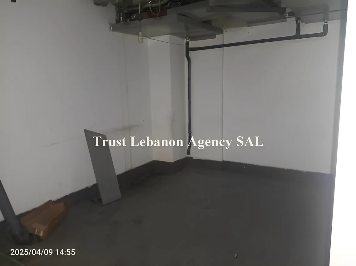 Office for rent in Beirut, Mina El Hosn
