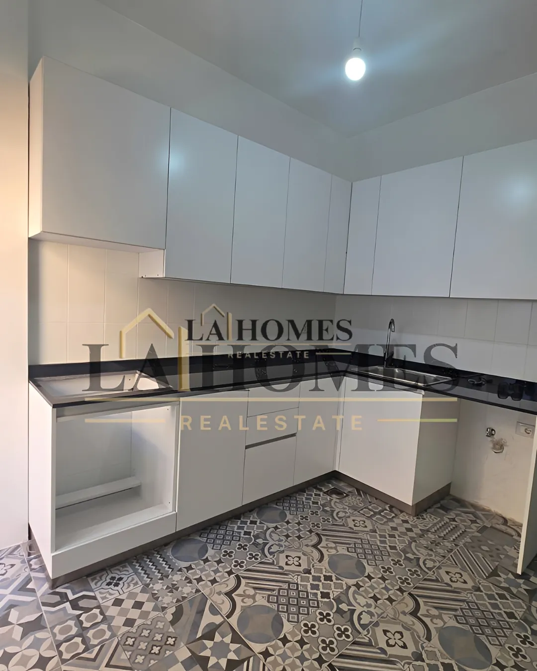 Apartment for sale in Dekwaneh, lebanon