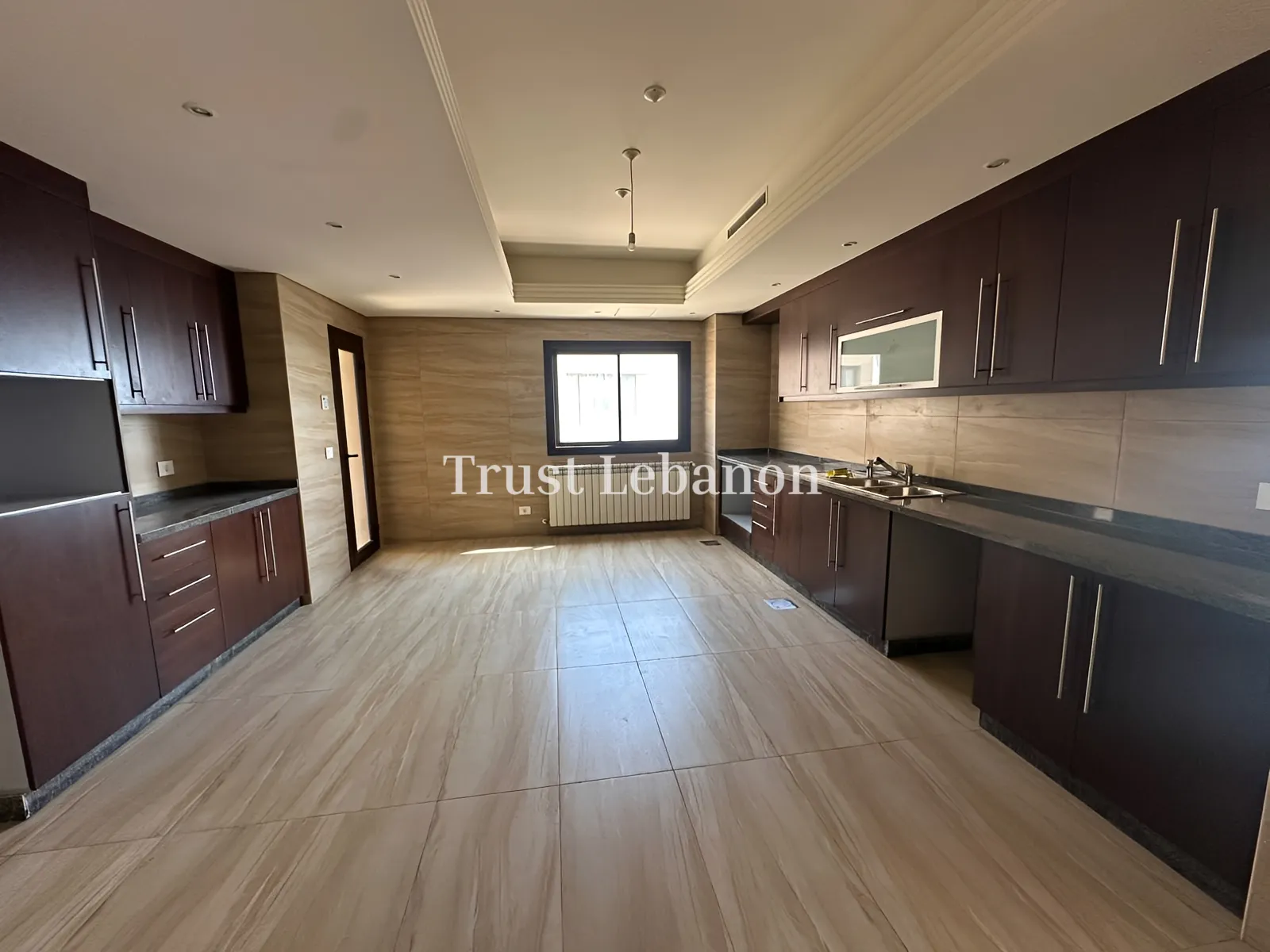 Penthouse for sale in Monteverde Main Street، Moutazah, Lebanon
